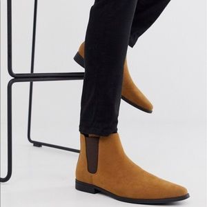 NIB!! ASOS Chelsea Boots in Tan Faux Suede